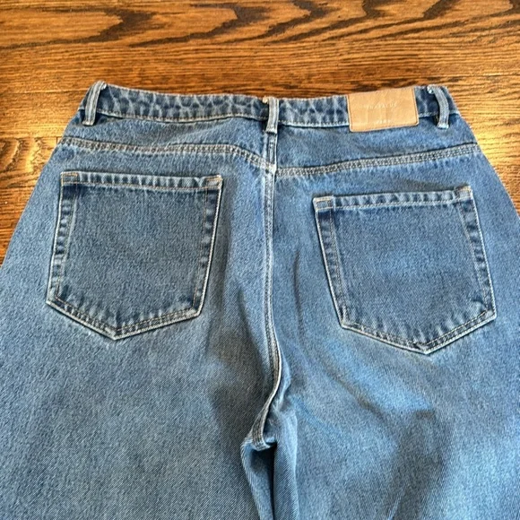 Zara Mom Jeans - Picture 6 of 6